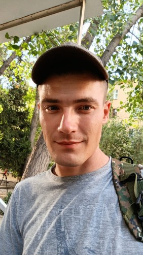 Александр, 26, Luhansk