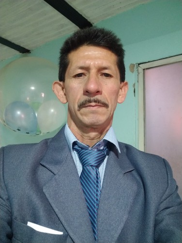 Carlos, 55, Bogota