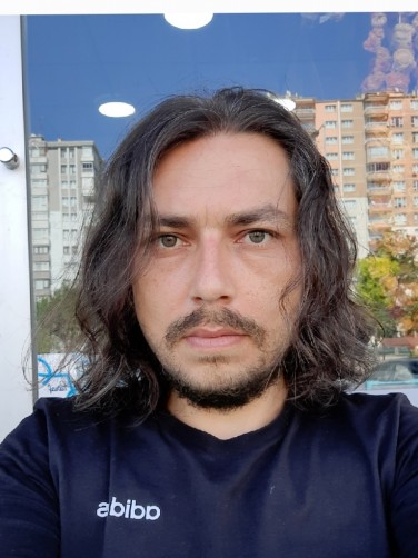 Mükremin, 35, Kayseri