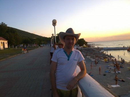 Aleksey, 37, Pechory