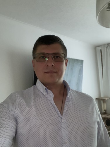 Dmitrij, 34, Riga