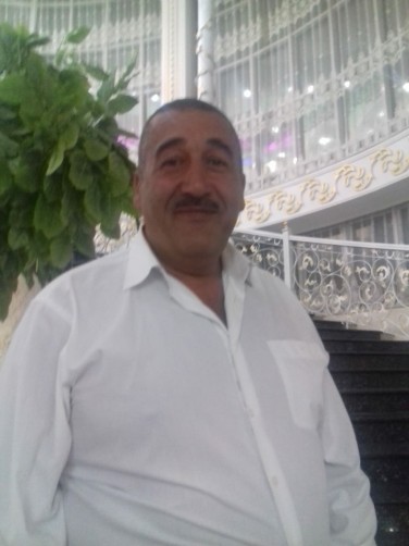 Huseyn, 51, Baku