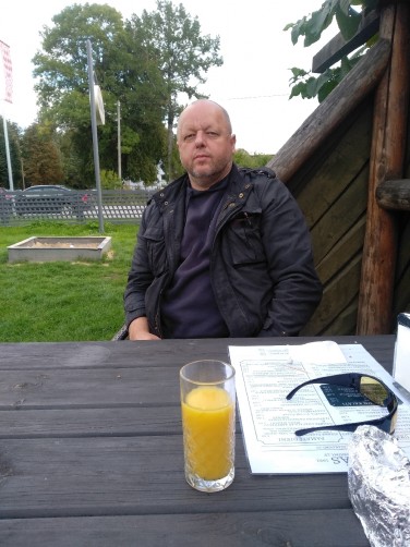 Oleg, 49, Riga