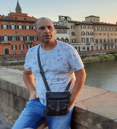 Sergiu, 48, Rome