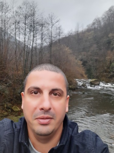 Ruslan, 41, Batumi