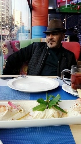 Decentman, 57, Amman
