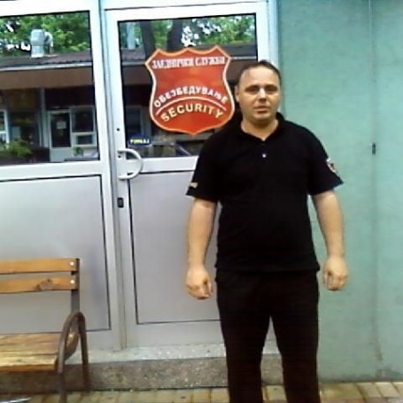 Ismet, 45, Skopje