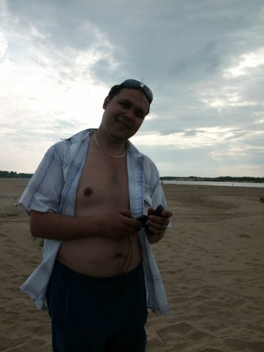Aleksey, 35, Koryazhma