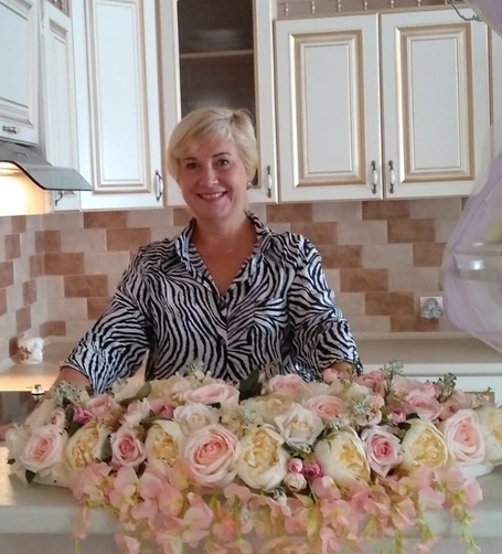 Elena, 55, Vologda