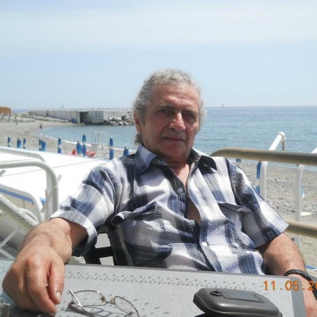 Vincenzo, 68, Pavia