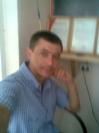 Murod, 46, Tashkent