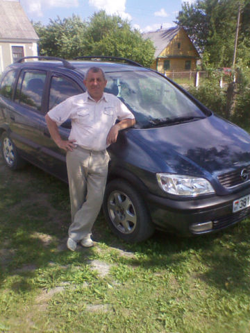 Evgeniy, 63, Astrakhan