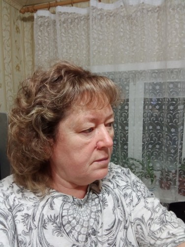 Lyudmila, 60, Samara
