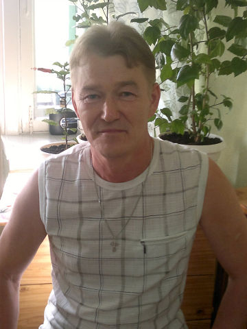 Sergey, 62, Kholmsk