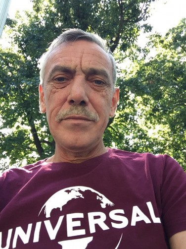 Viktor, 57, Monza