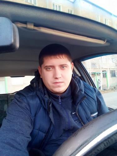 Dmitriy, 30, Buzuluk