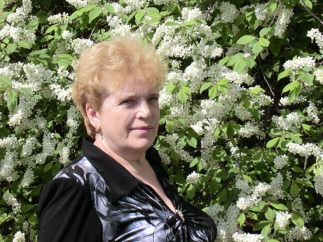 Zoya, 68, Saint Petersburg