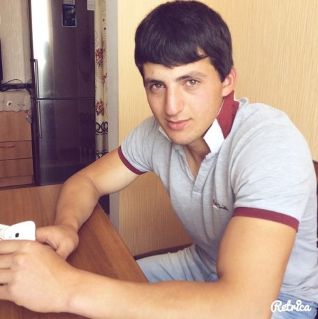 Hovik, 26, Moscow