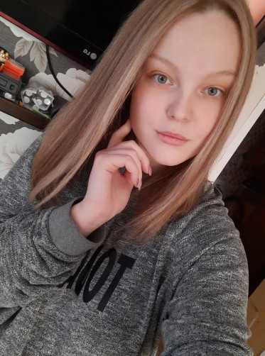 Olesya, 22, Votkinsk