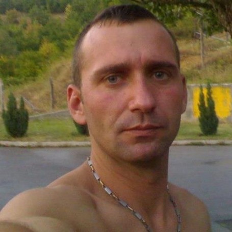 Edi, 38, Astana