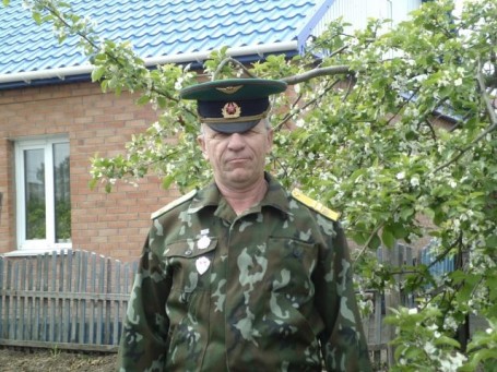 Gennadiy, 59, Novovarshavka