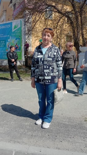 Nadezhda, 64, Yekaterinburg