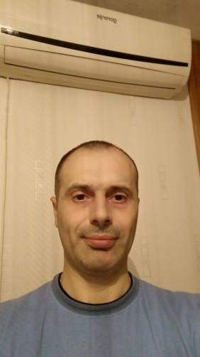Goran, 48, Belgrade
