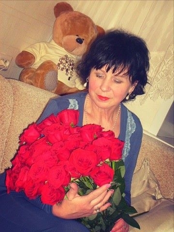Elena, 59, Novosibirsk