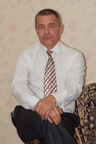 Andrey, 41, Suzun