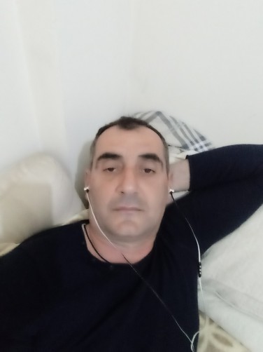 Aleksi vacap, 48, Nicosia