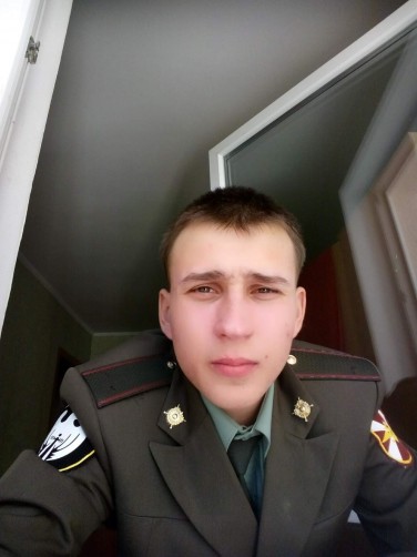 Konstantin, 27, Rtishchevo