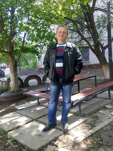 Grigoriy, 65, Luhansk