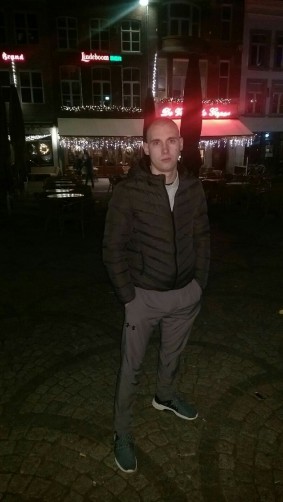 Oleg, 26, Riga