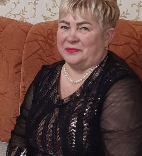 Evgeniya, 58, Kyiv