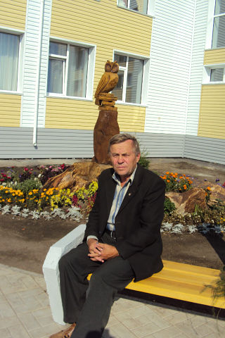Vladimir, 72, Novovarshavka