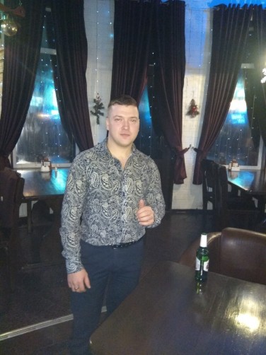Denis, 32, Balakovo