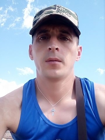 Anatoliy, 36, Kargasok