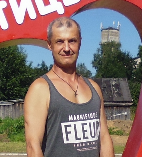 Andrey, 54, Slantsy