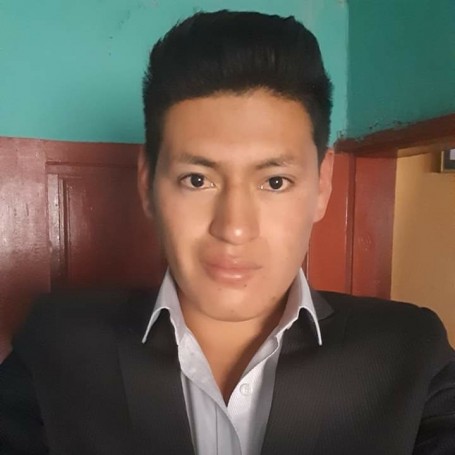Anthony, 24, Quito