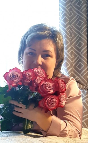 Nina, 45, Saint Petersburg