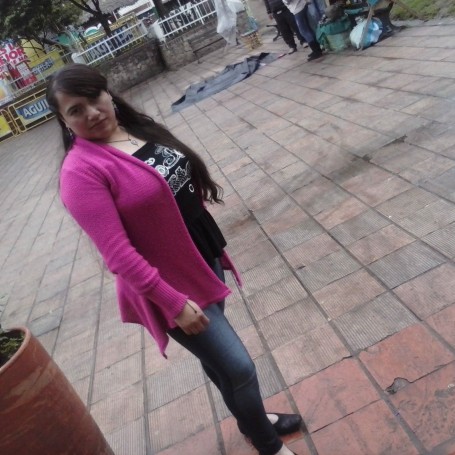 Julieth, 30, Bogota