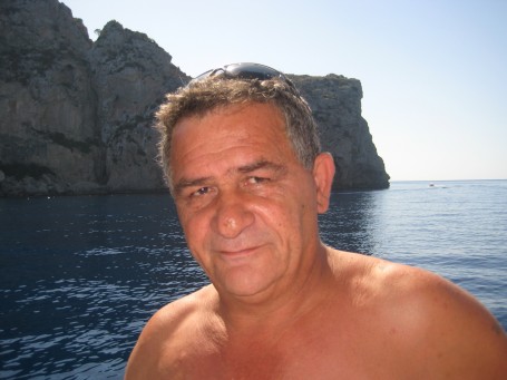 Angelo, 62, Milan