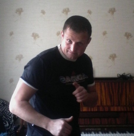 Vasiliy, 46, Barysaw