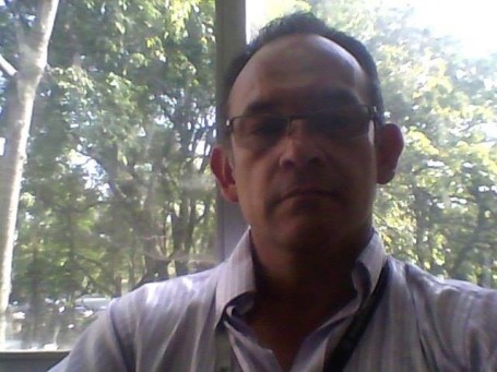 Juan, 59, Medellin