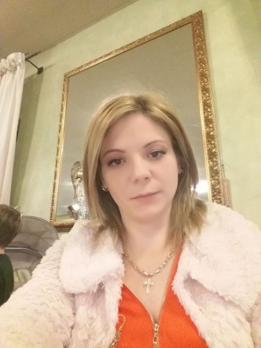 Evelina, 35, Milan