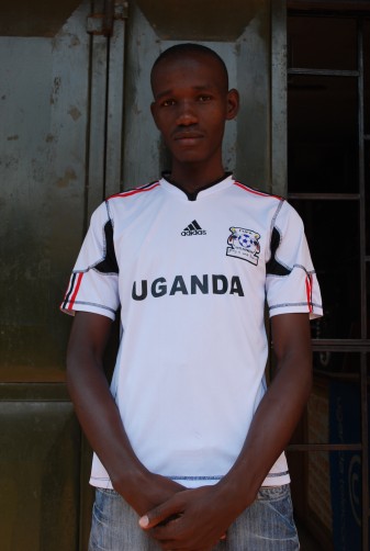 Ronie, 33, Kampala
