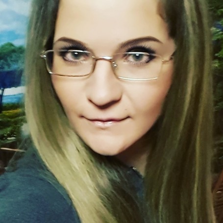 Yuliana, 34, Saint Petersburg
