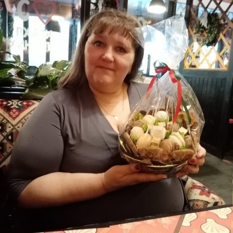 Elena, 51, Saint Petersburg
