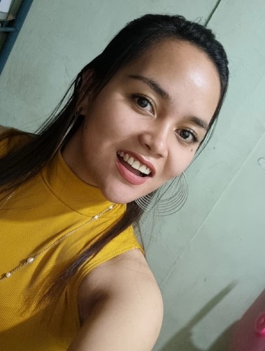 Bhelle, 28, Quezon City