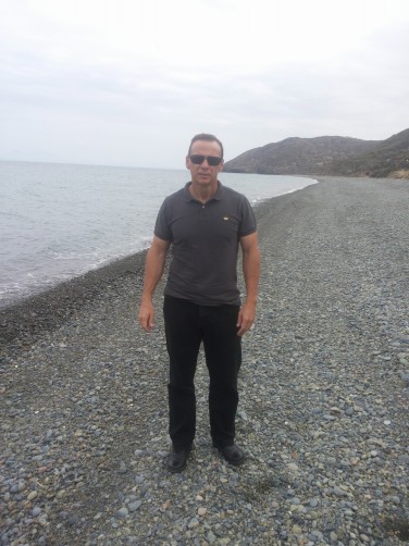 Pavlos, 58, Nicosia